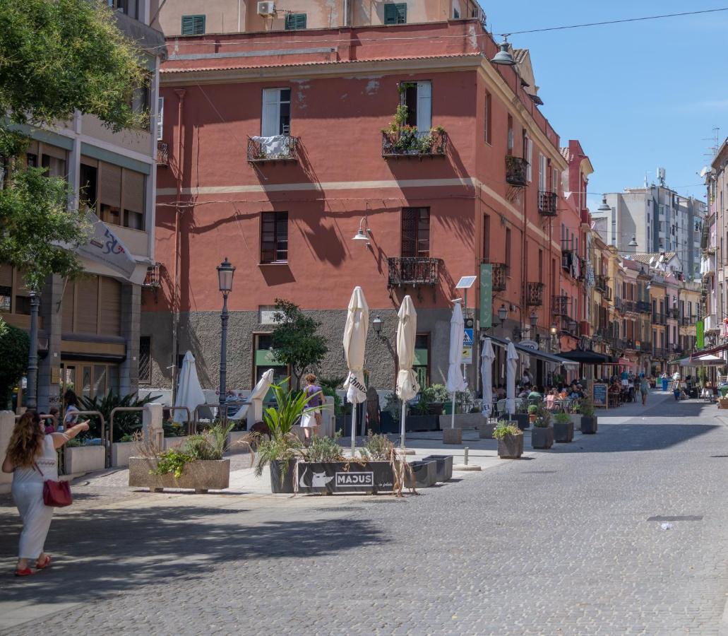Izzhome Corso76 Cagliari Dış mekan fotoğraf